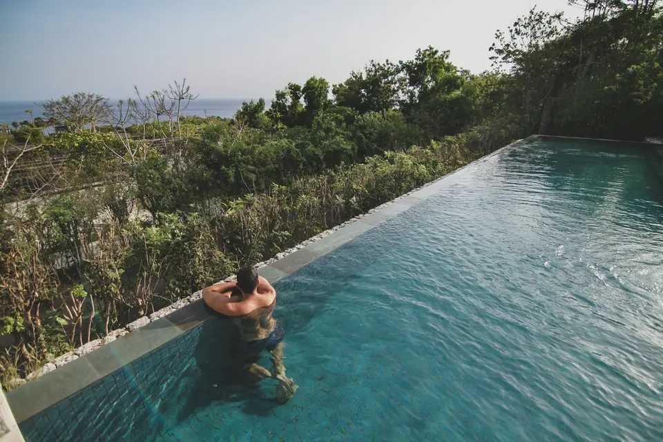 Honeymoon photoshoot — 2