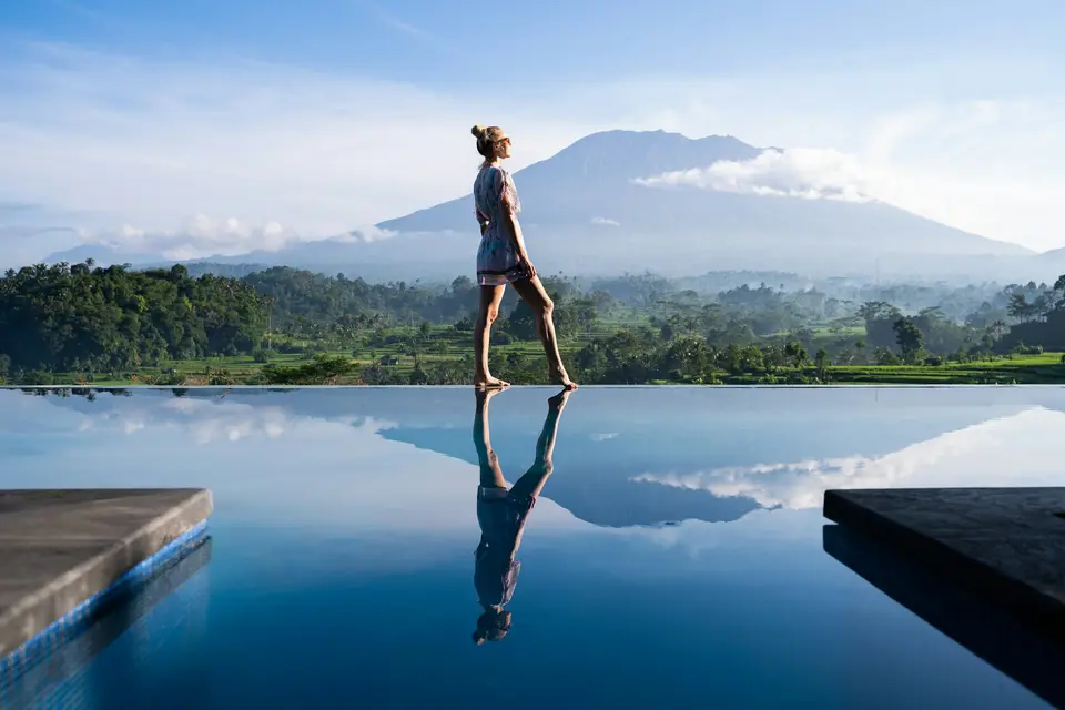 Solo travel photoshoot — portfolio photo 2